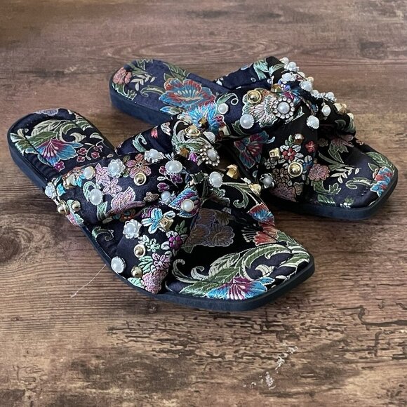 Azalea Wang Womens Ramsey Sandal Sz 7 Black Floral Jacquard Beaded Pearl Crystal - Picture 1 of 12